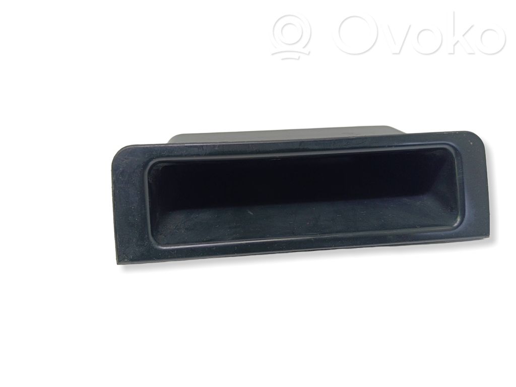 BMW 5 E39 Dashboard storage box/compartment 
