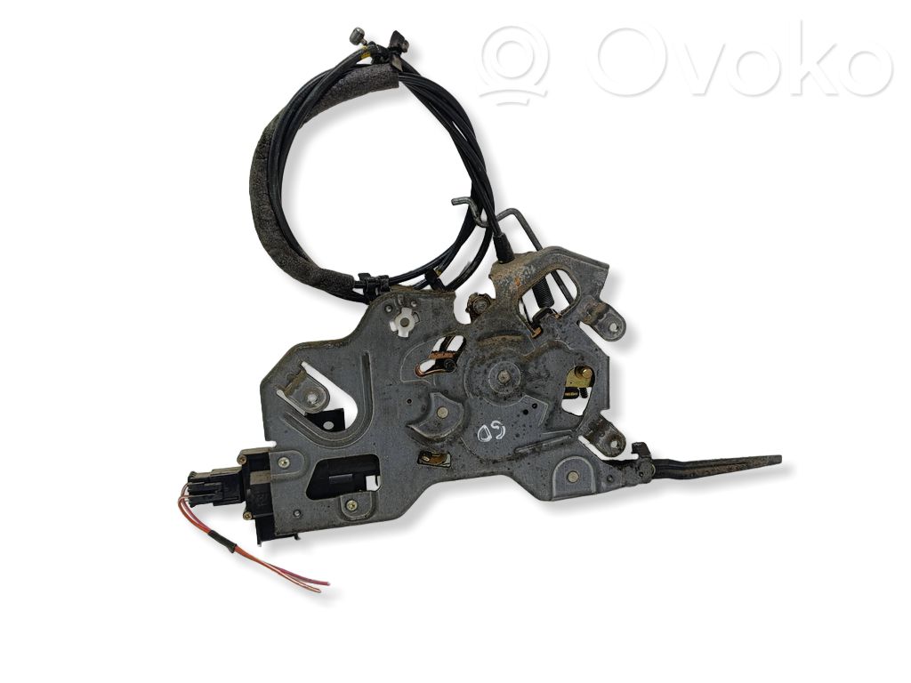 Chrysler Voyager Sliding door lock 