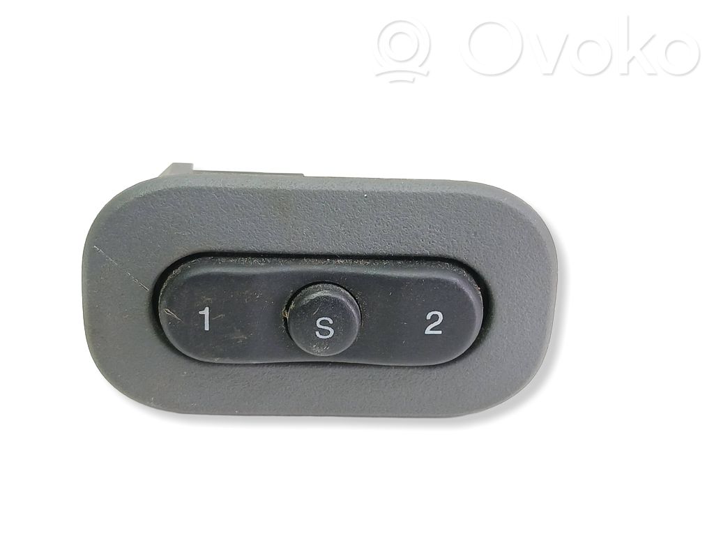 Jeep Grand Cherokee (WK) Seat memory switch 