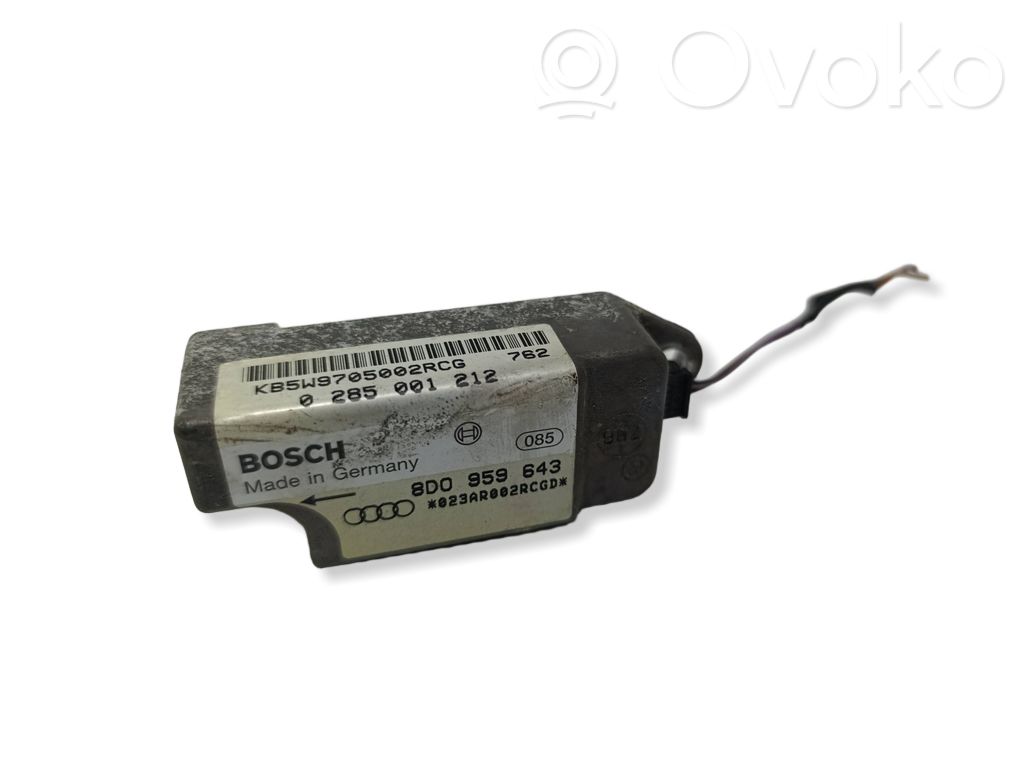 Audi A4 S4 B5 8D Airbagsensor Crashsensor Drucksensor 