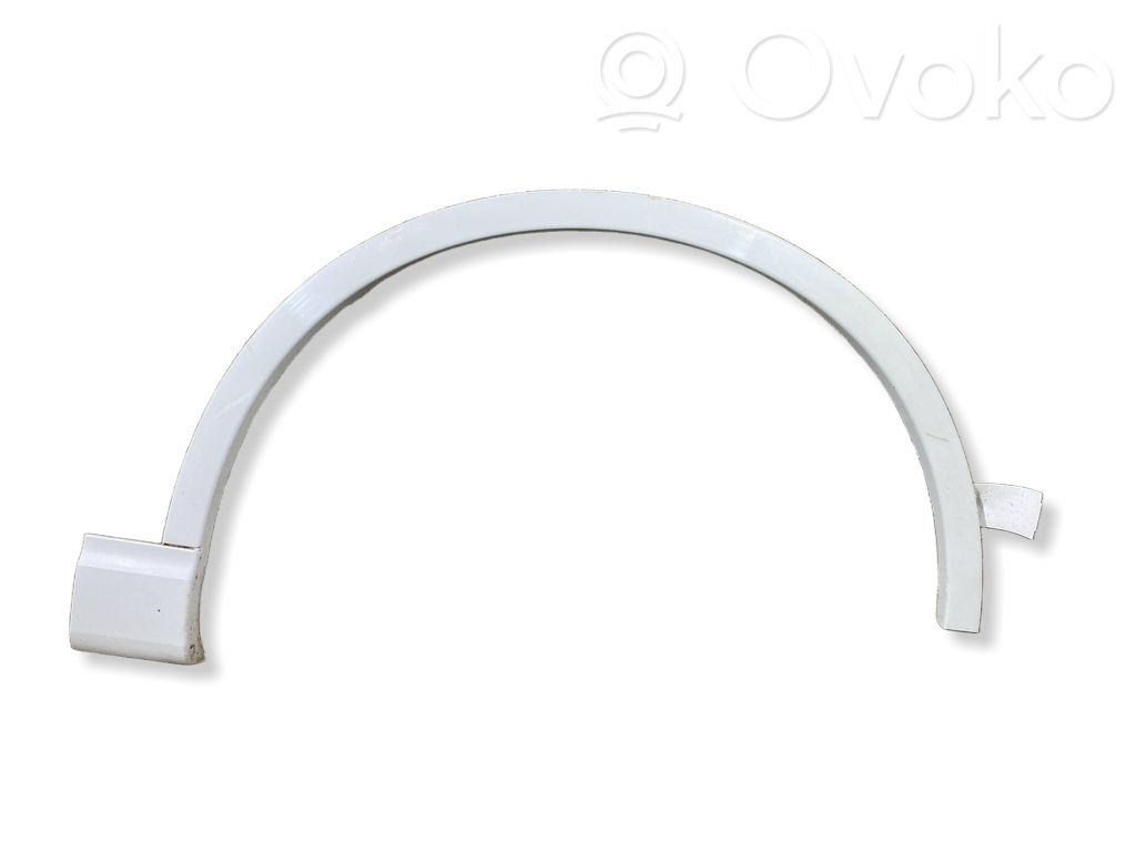 Audi Q7 4M Front arch trim 