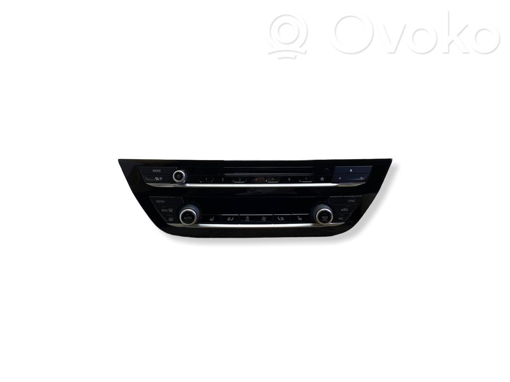 BMW X3 G01 Climate control unit 
