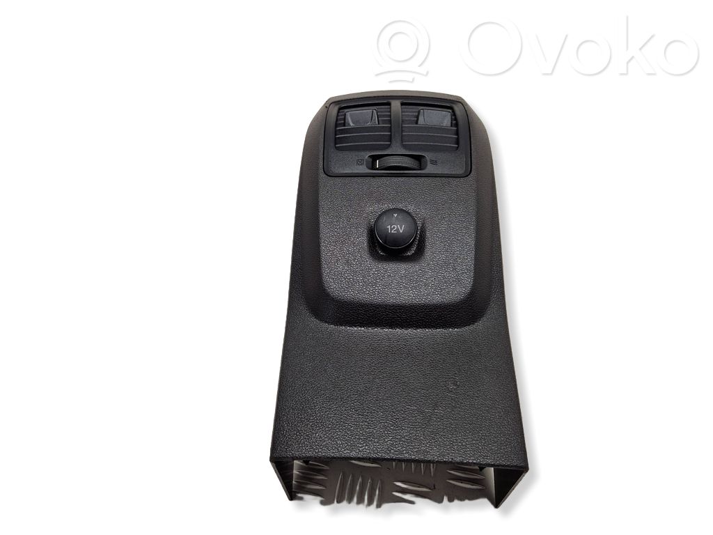 Ford Kuga II Rejilla de ventilación trasera 