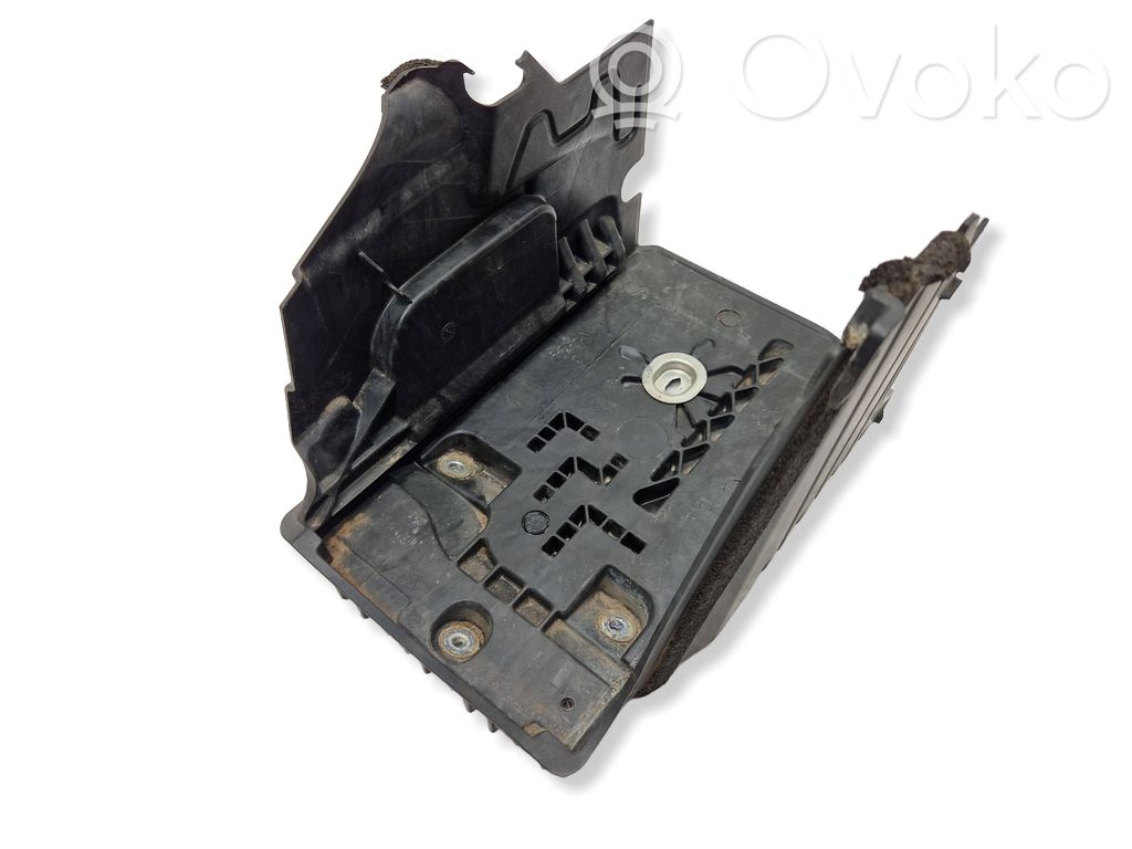 Volvo V70 Batteriegestell 