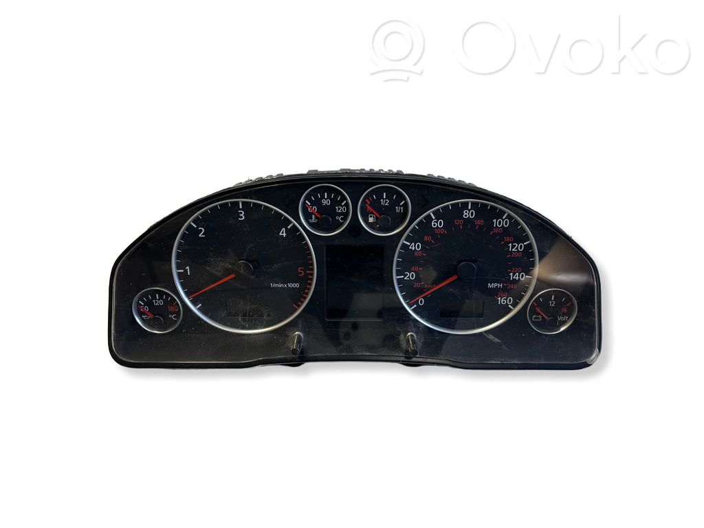 Audi A6 S6 C5 4B Licznik / Prędkościomierz 