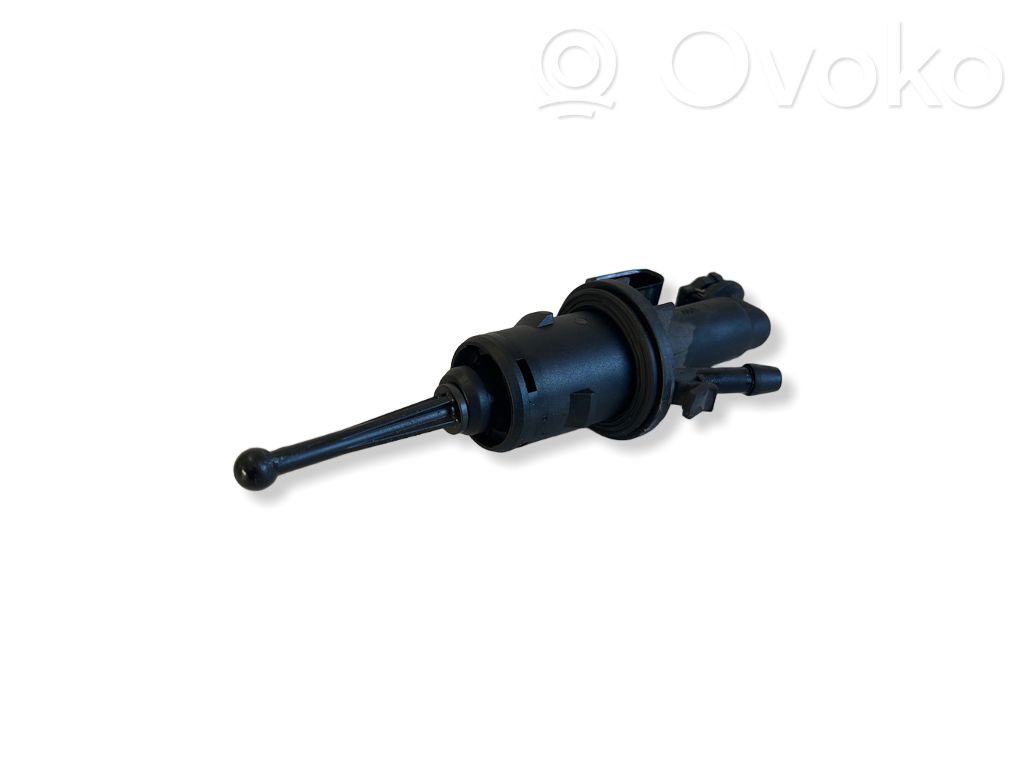 Audi Q3 8U Clutch slave cylinder 