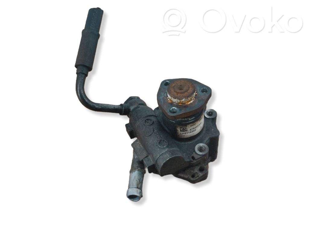 BMW X1 E84 Power steering pump 