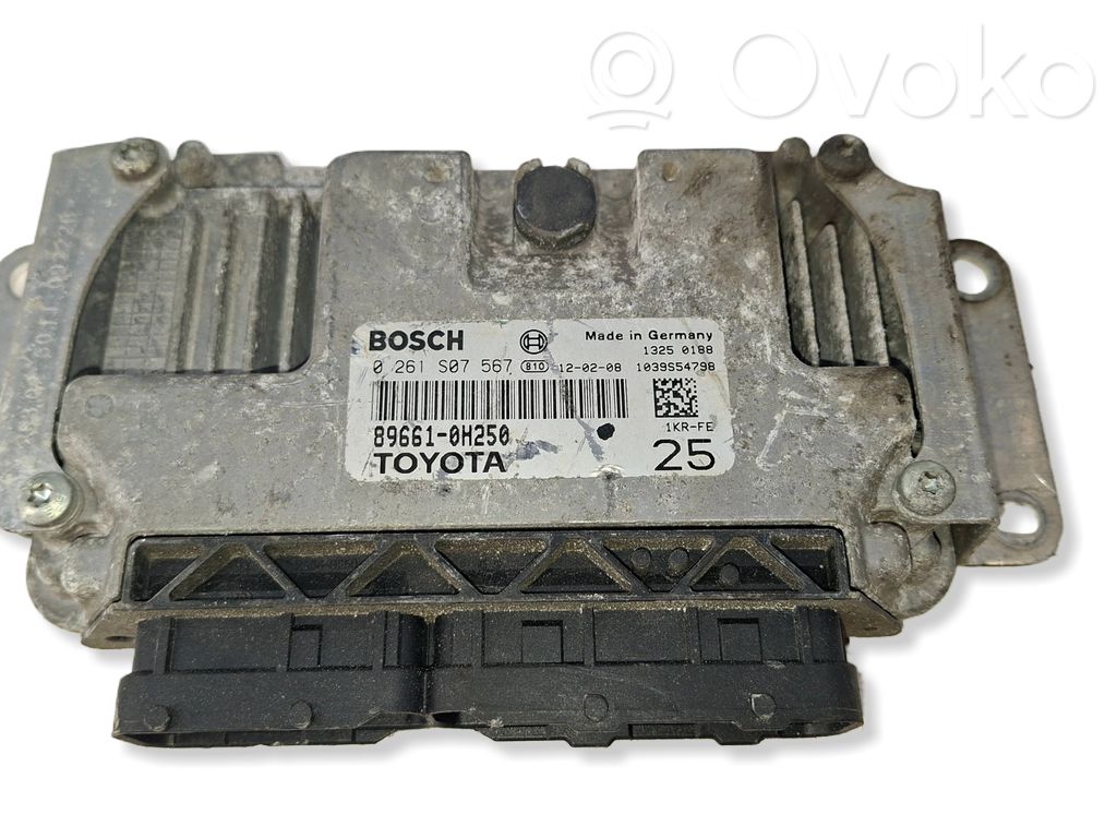 Toyota Aygo AB10 Engine control unit/module 
