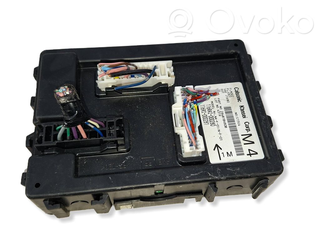 Nissan Juke I F15 Comfort/convenience module 