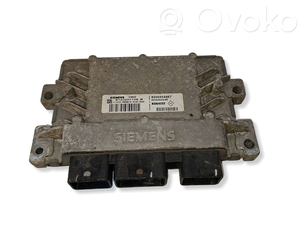 Renault Clio III Engine control unit/module 