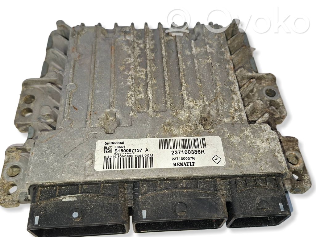 Renault Megane III Engine control unit/module 