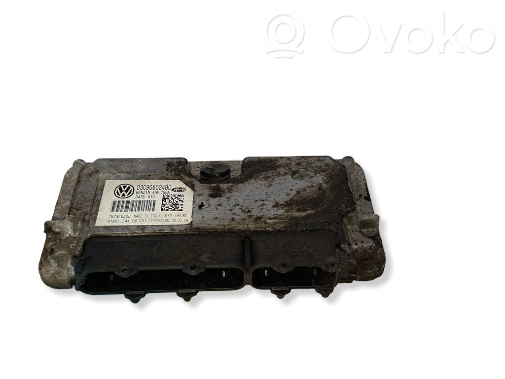 Volkswagen Golf VI Engine control unit/module 