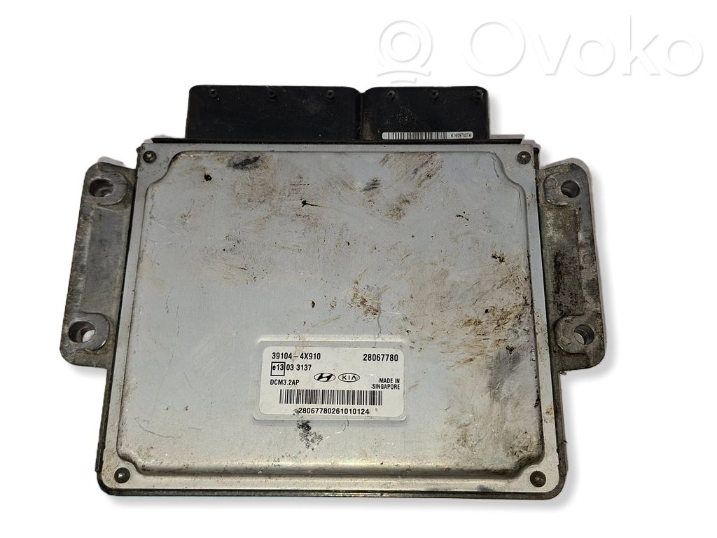 Engine control unit/module   391044X910,DCM32AP,28067780