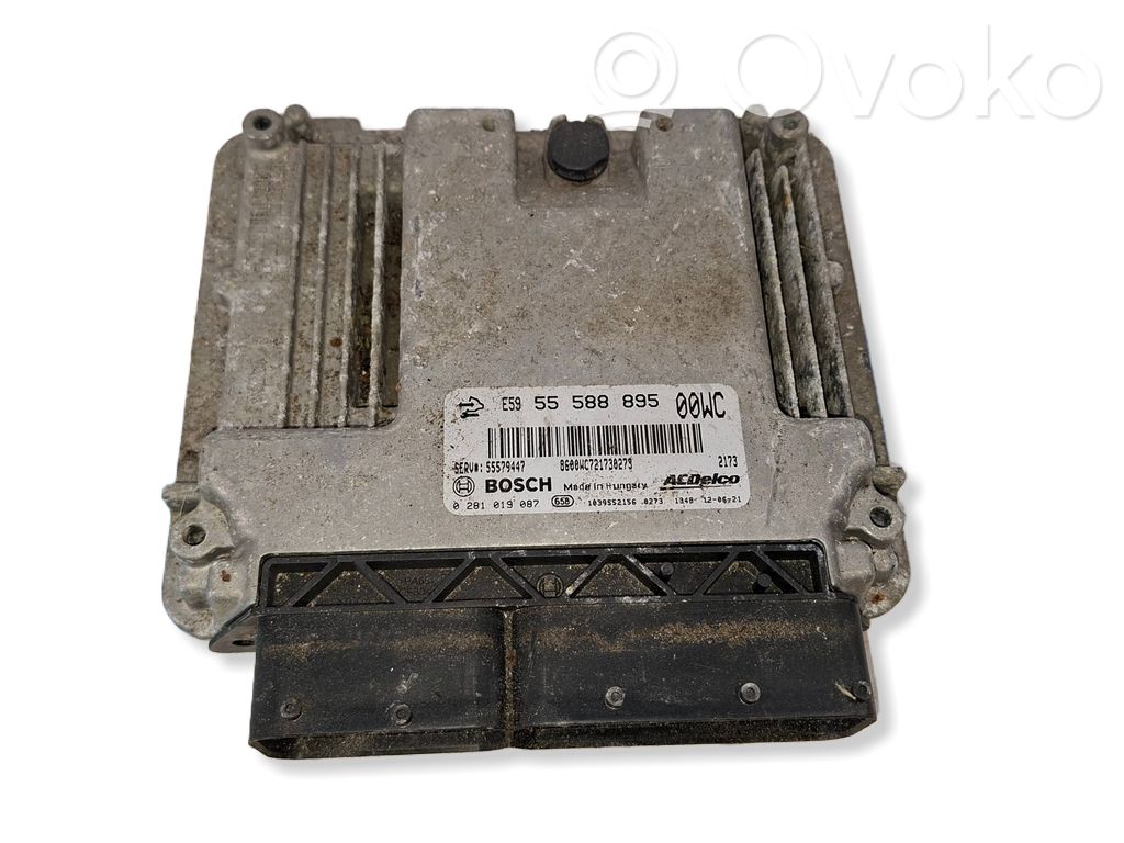 Opel Corsa D Moottorin ohjainlaite/moduuli 