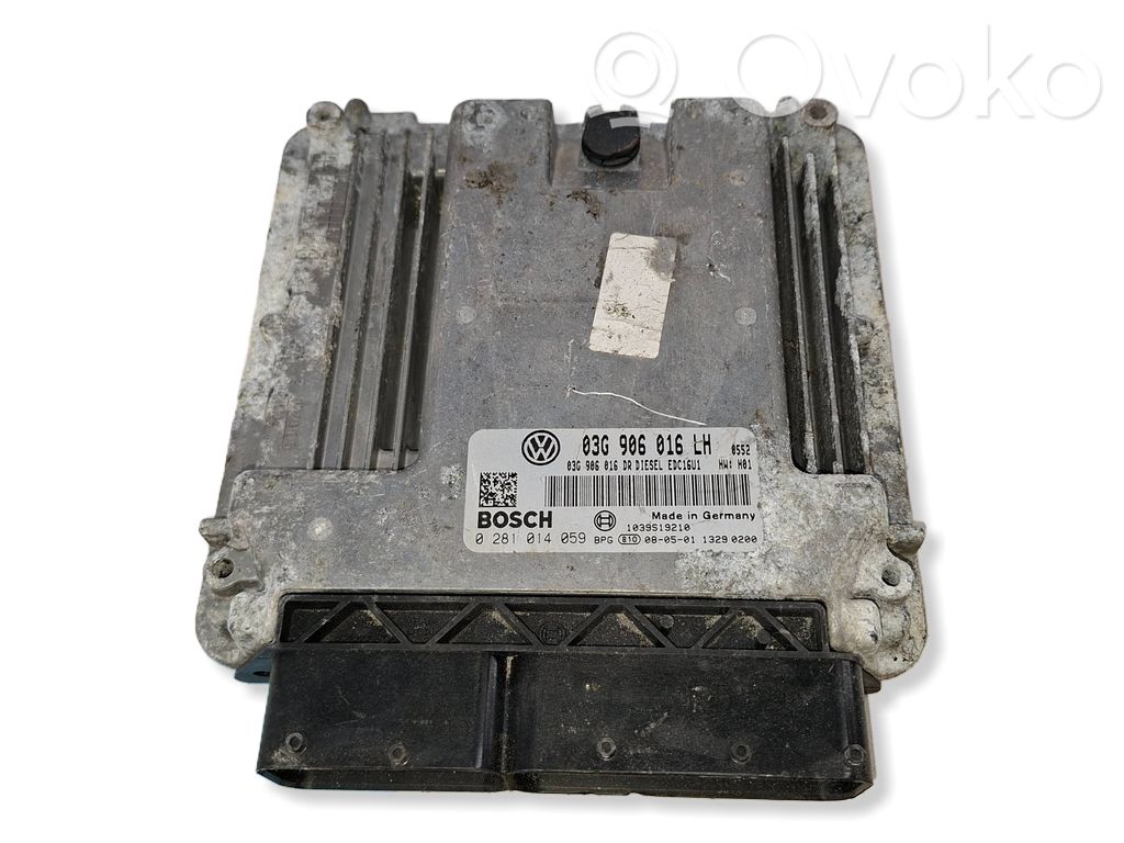 Volkswagen Golf V Engine control unit/module 