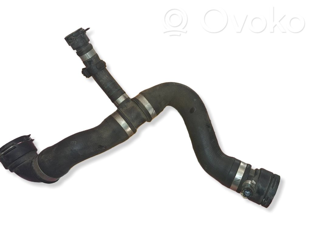 BMW 3 E92 E93 Engine coolant pipe/hose 