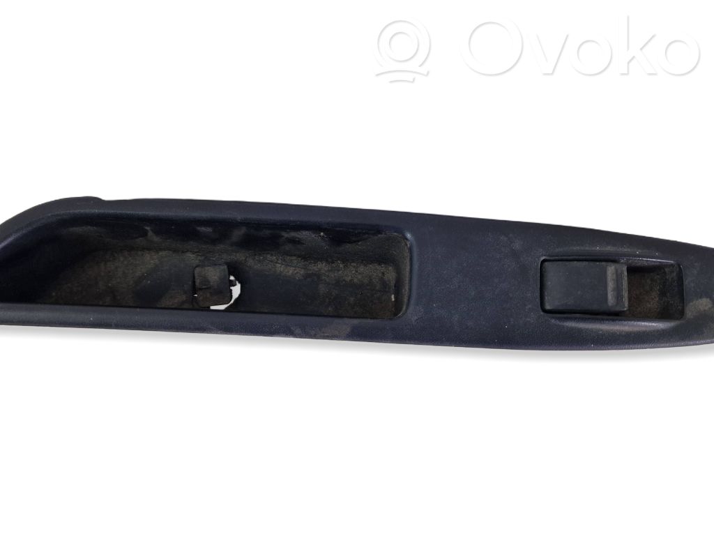 Electric window control switch   SAR90
