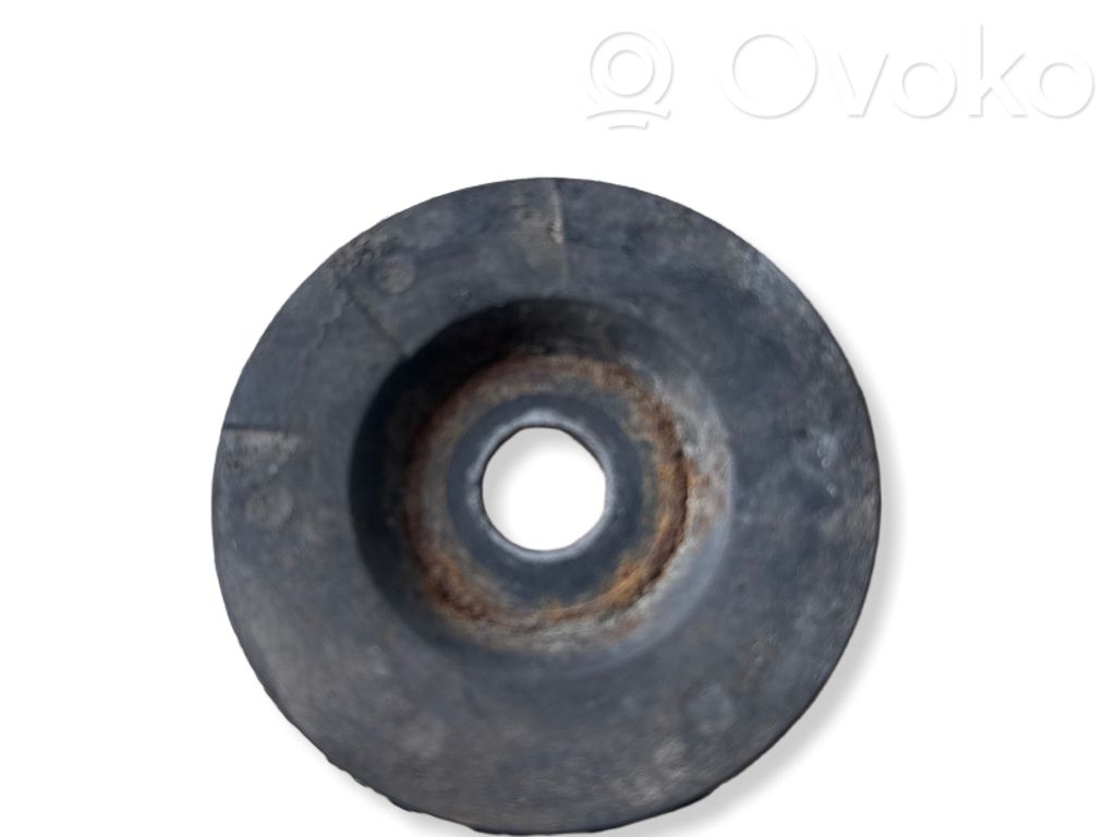 Renault Master III Coil spring mount 