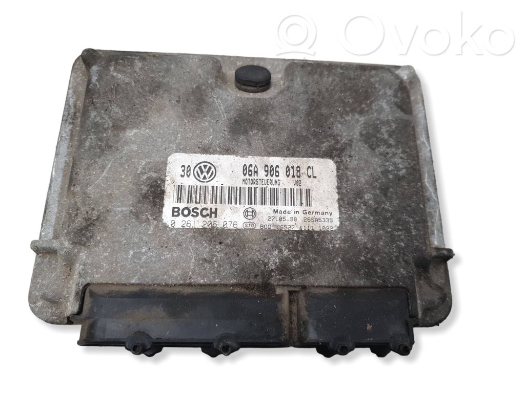 Volkswagen Golf IV Unitate/modul de control motor 