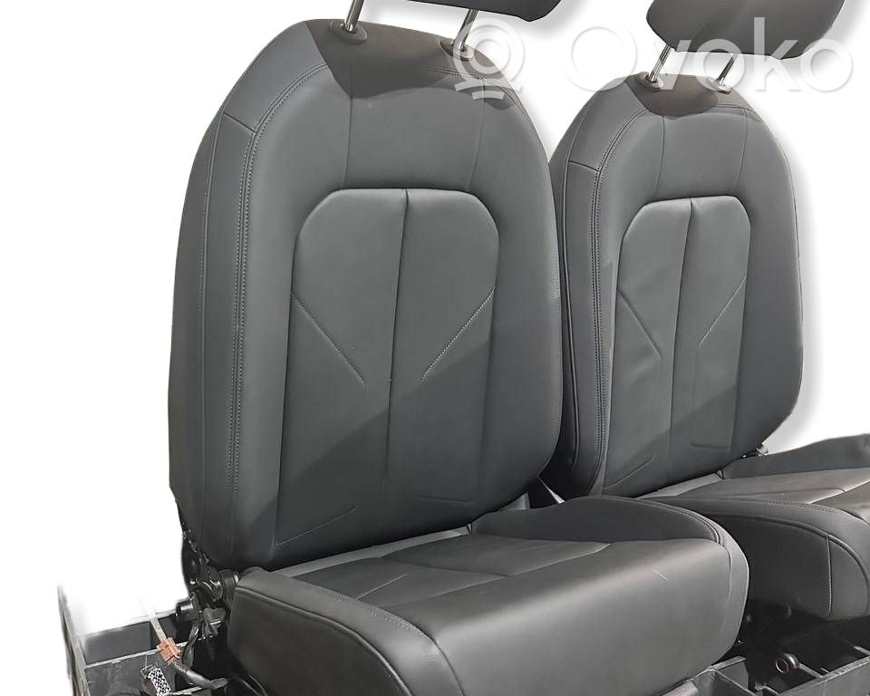 Audi Q3 F3 Juego del asiento 