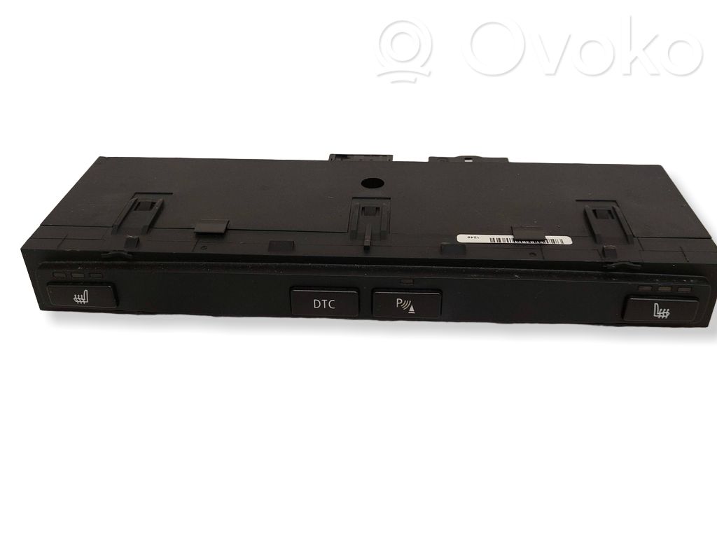 BMW 5 E60 E61 Seat heating switch 
