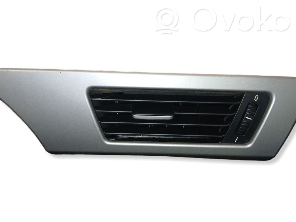 BMW 3 E90 E91 Šoninės oro grotelės 