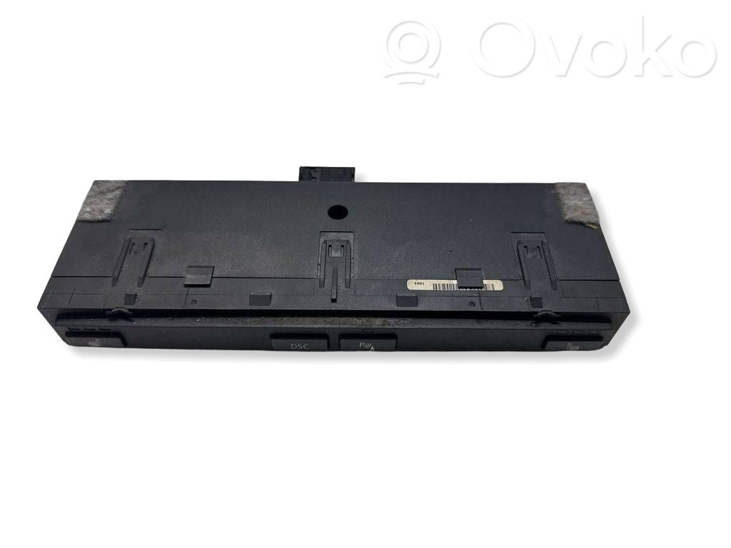 BMW 5 E60 E61 Seat heating switch 