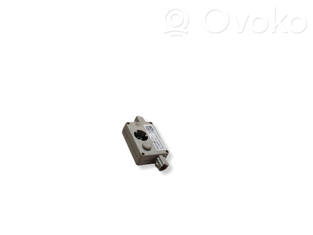 BMW 3 E90 E91 Antenas pastiprinātājs 