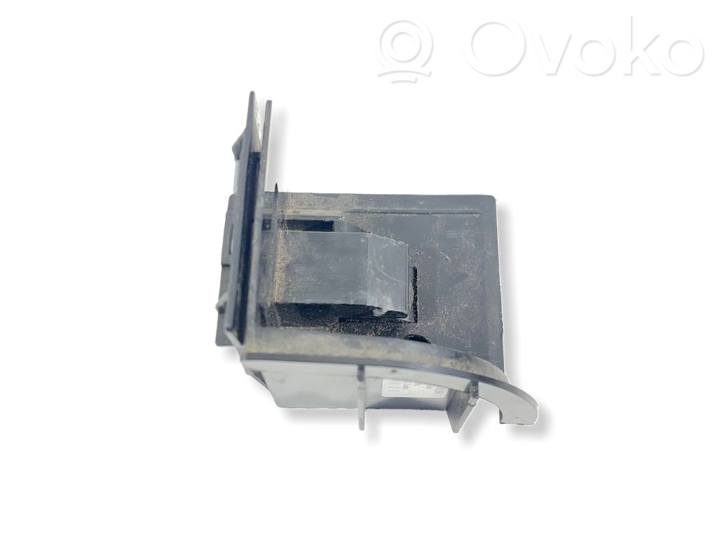 BMW 3 E90 E91 Parcel shelf load cover mount bracket 
