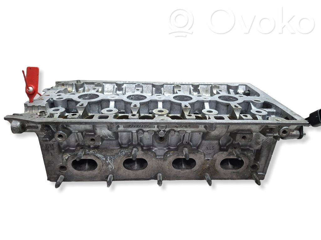 Opel Zafira B Engine head 