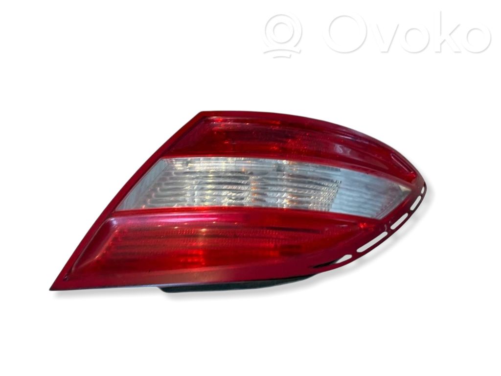 Mercedes-Benz C W204 Lampa tylna 