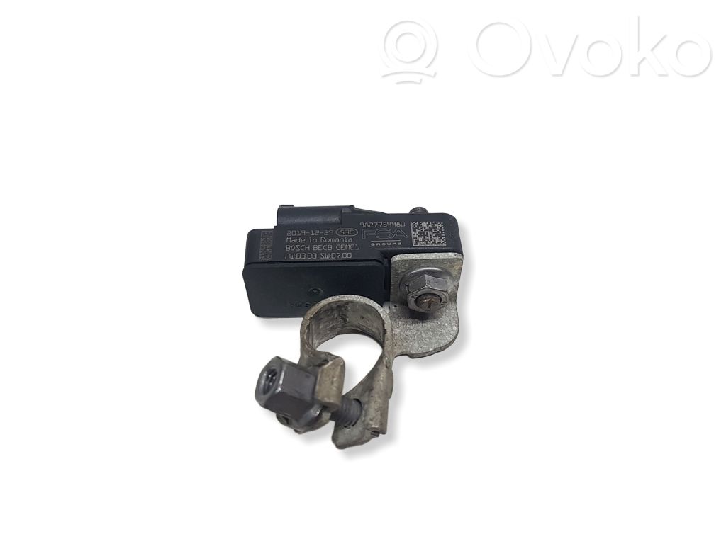 Peugeot 3008 II Battery relay fuse 