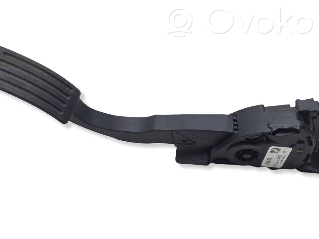 Volvo V40 Pedał gazu / przyspieszenia 