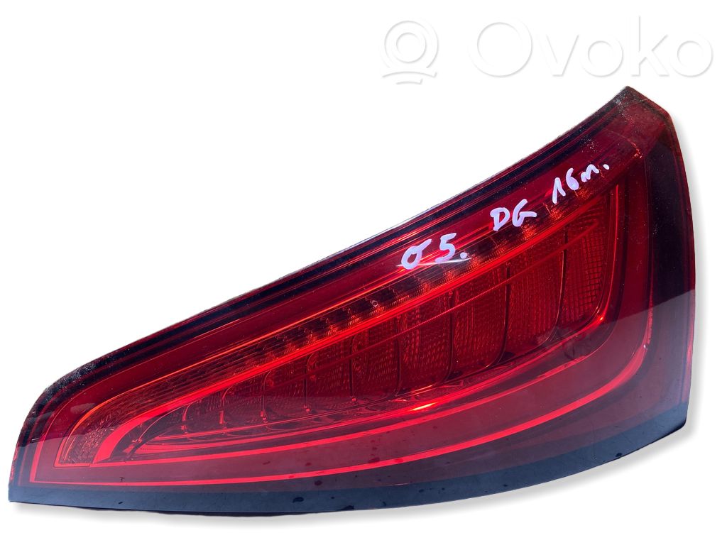 Audi Q5 SQ5 8R Lampy tylnej klapy bagażnika 