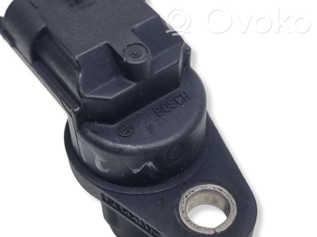 Mercedes-Benz E W211 Camshaft position sensor 