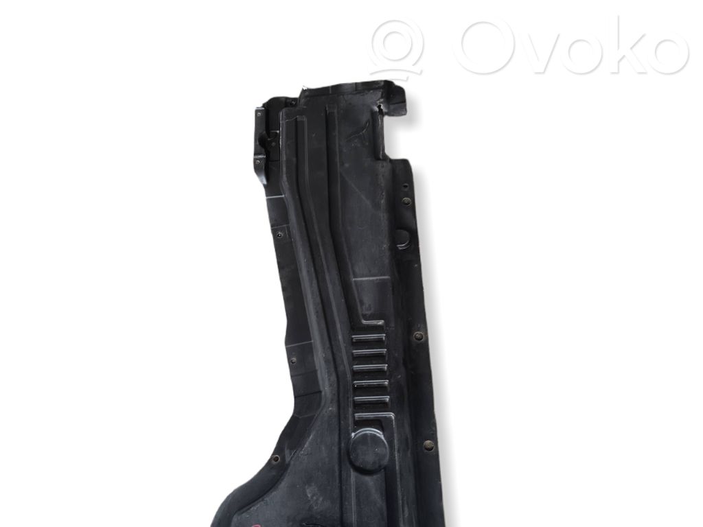 Protección inferior lateral   7158403,51757158403