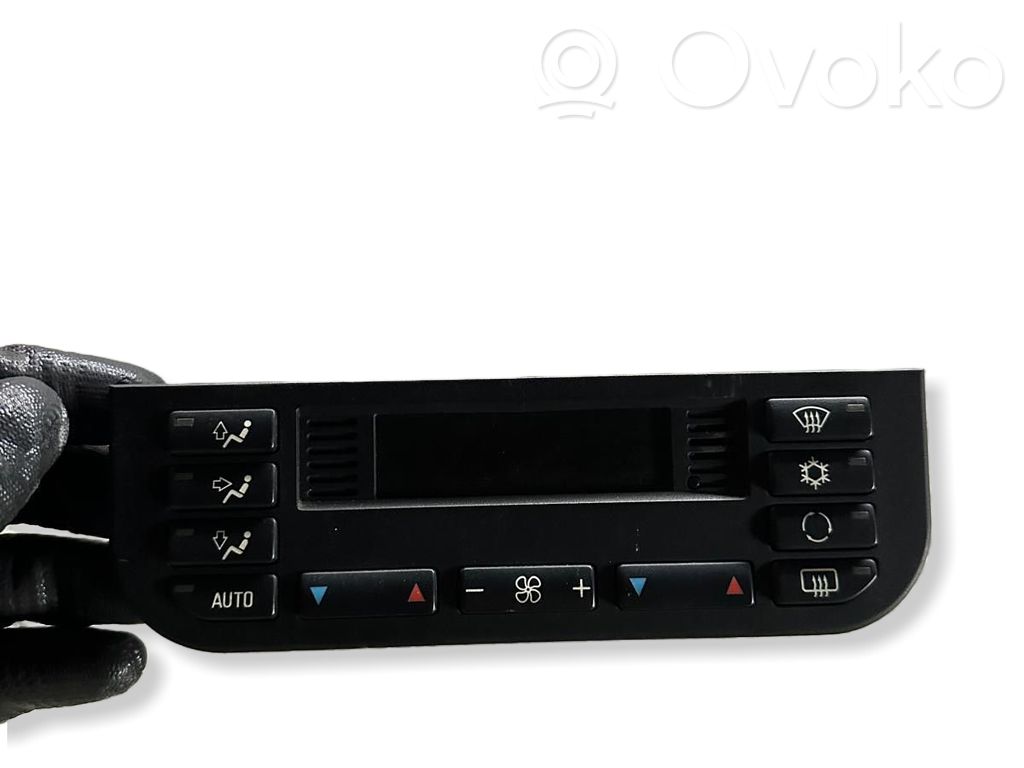 BMW 3 E36 Climate control unit 