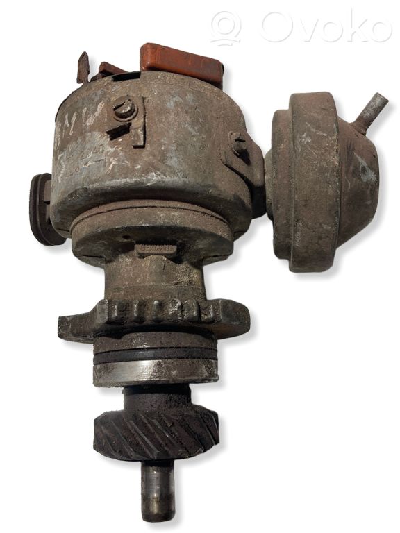 BMW 3 E30 Verteiler 