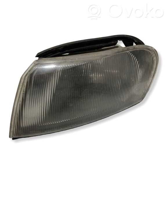 Front indicator light   90464683