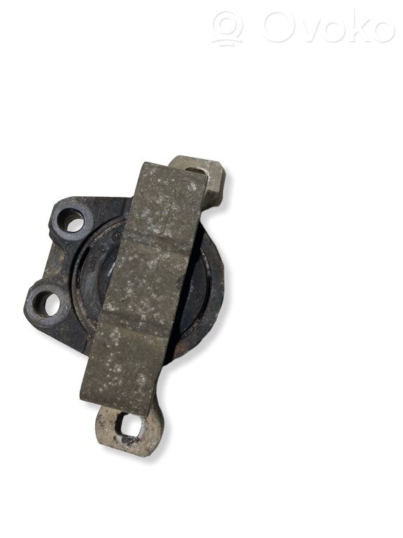 Ford Focus Engine mount bracket 