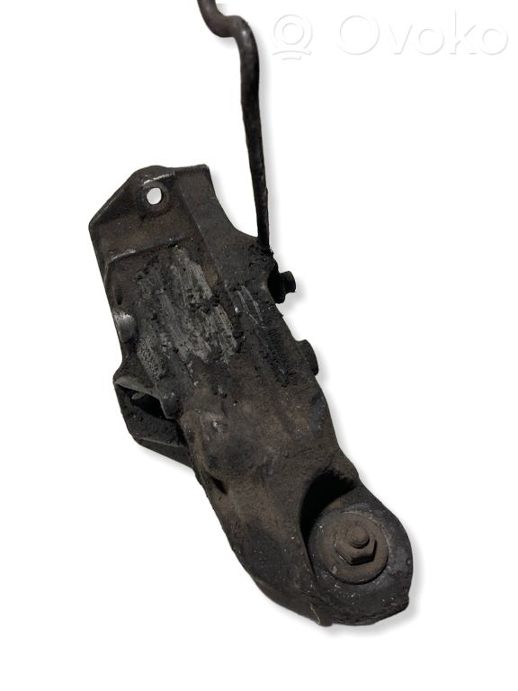 Engine mounting bracket   893199307A