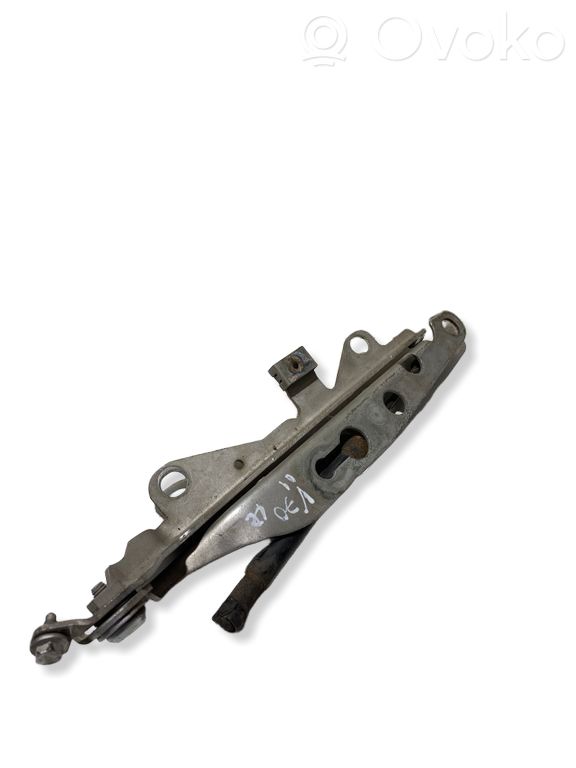 Engine bonnet/hood hinges