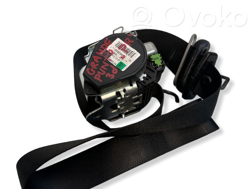 Fiat Grande Punto Front seatbelt 