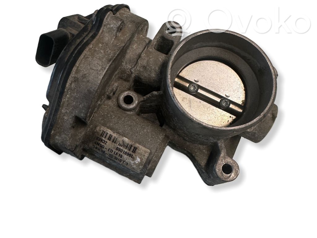 Ford Focus Throttle body valve 