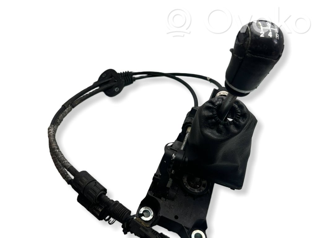 Ford Focus Gear shifter/selector 