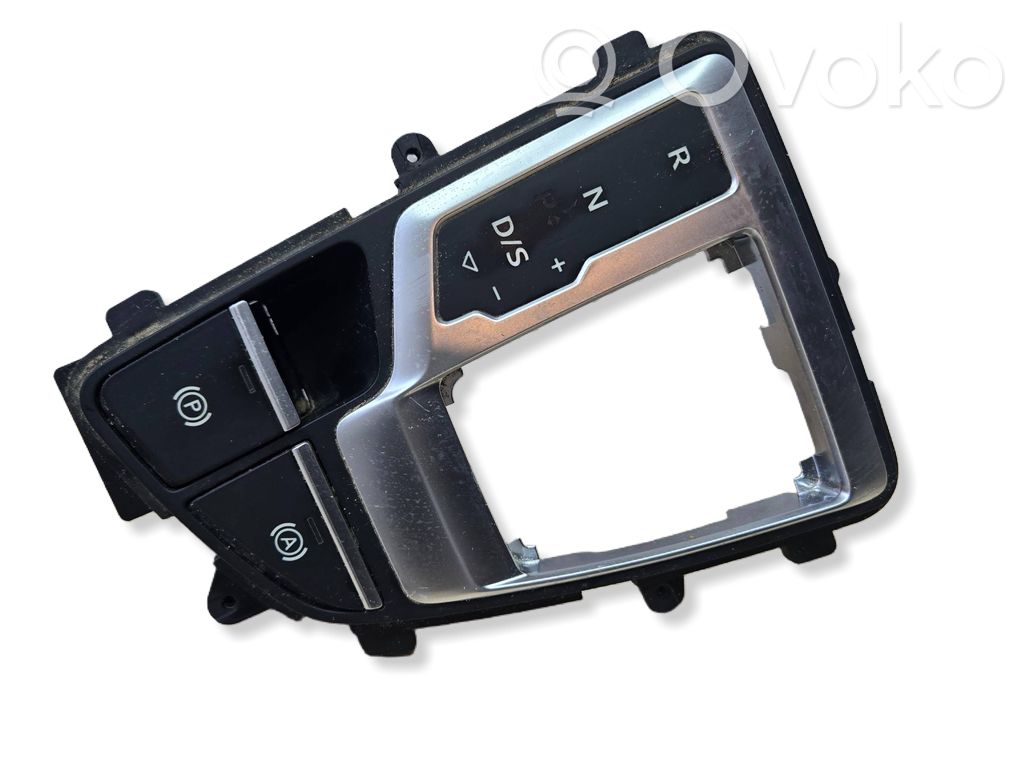 Audi Q7 4M Gear shifter surround trim plastic 