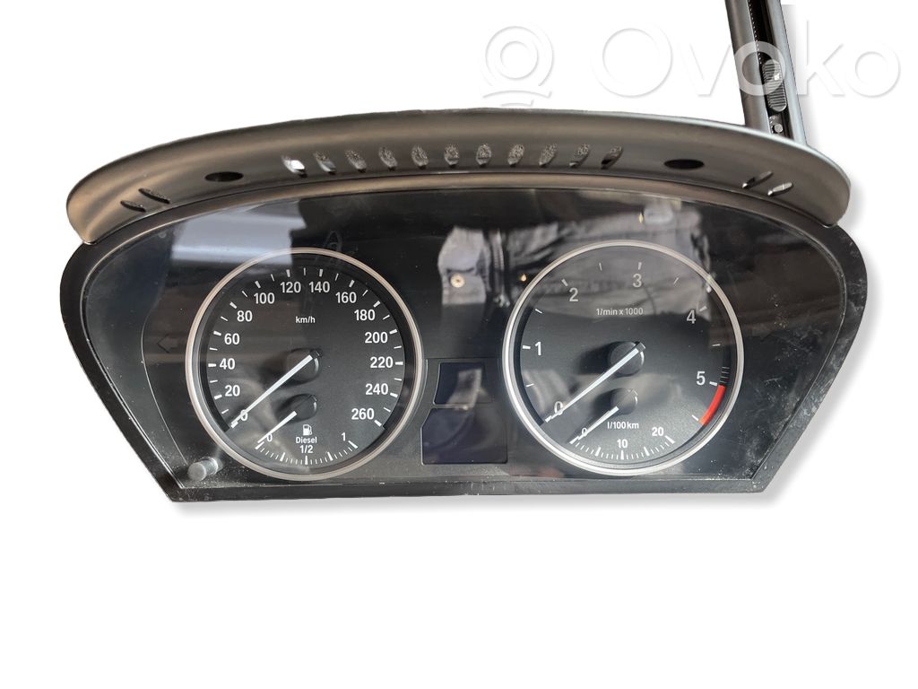 BMW 5 E60 E61 Speedometer (instrument cluster) 