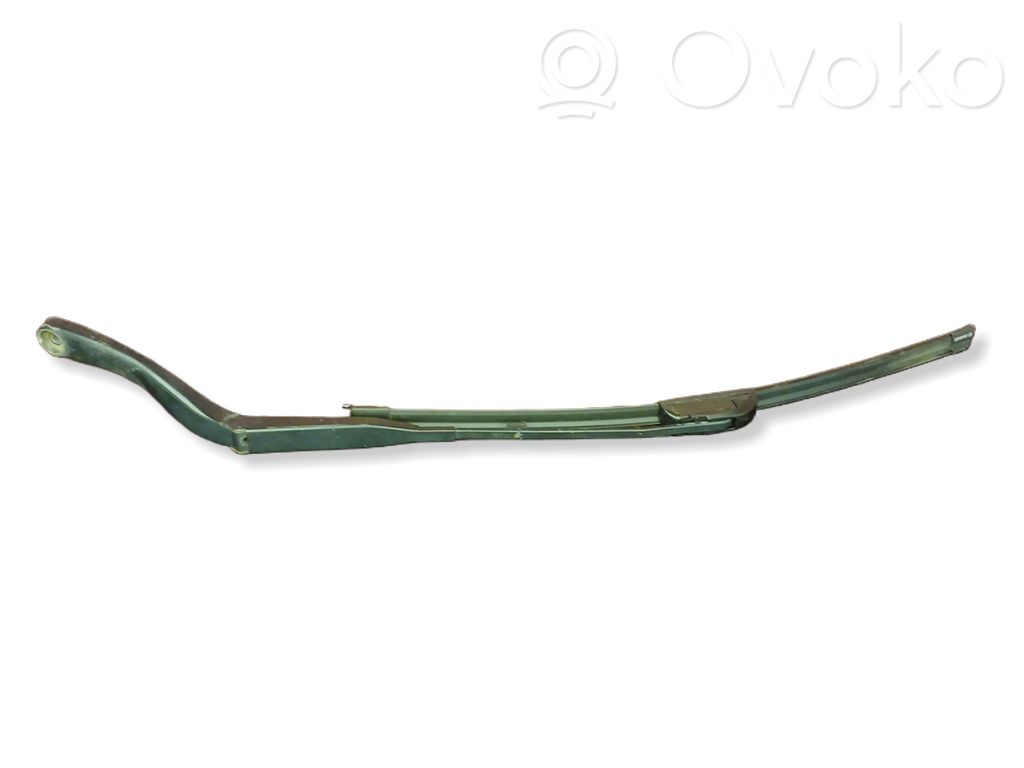 Audi A8 S8 D2 4D Front wiper blade arm 