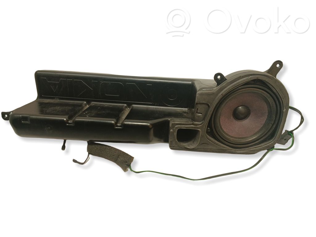 Audi A8 S8 D2 4D Altavoz de la puerta delantera 