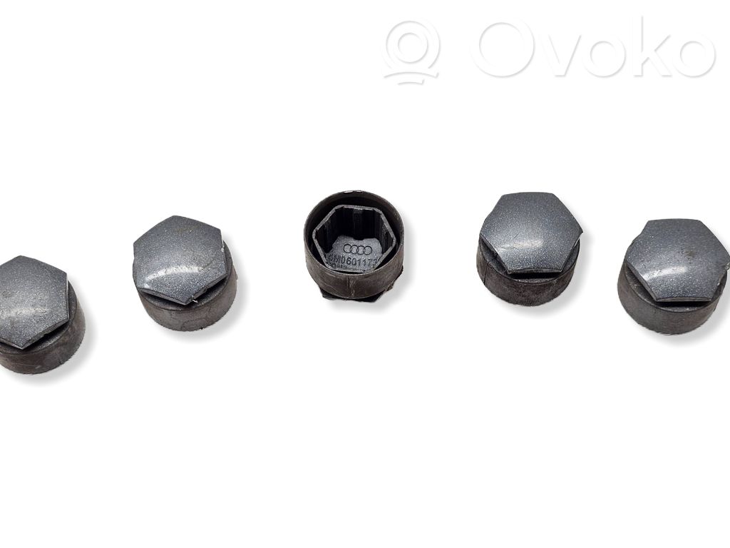 Audi A4 S4 B9 Tuercas/tornillos 